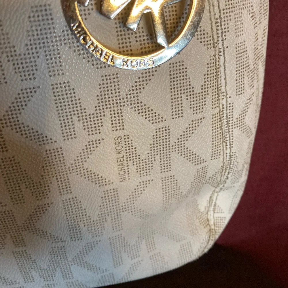 Mk Michael Kors signature logo embossed Satchel tote shoulderbag